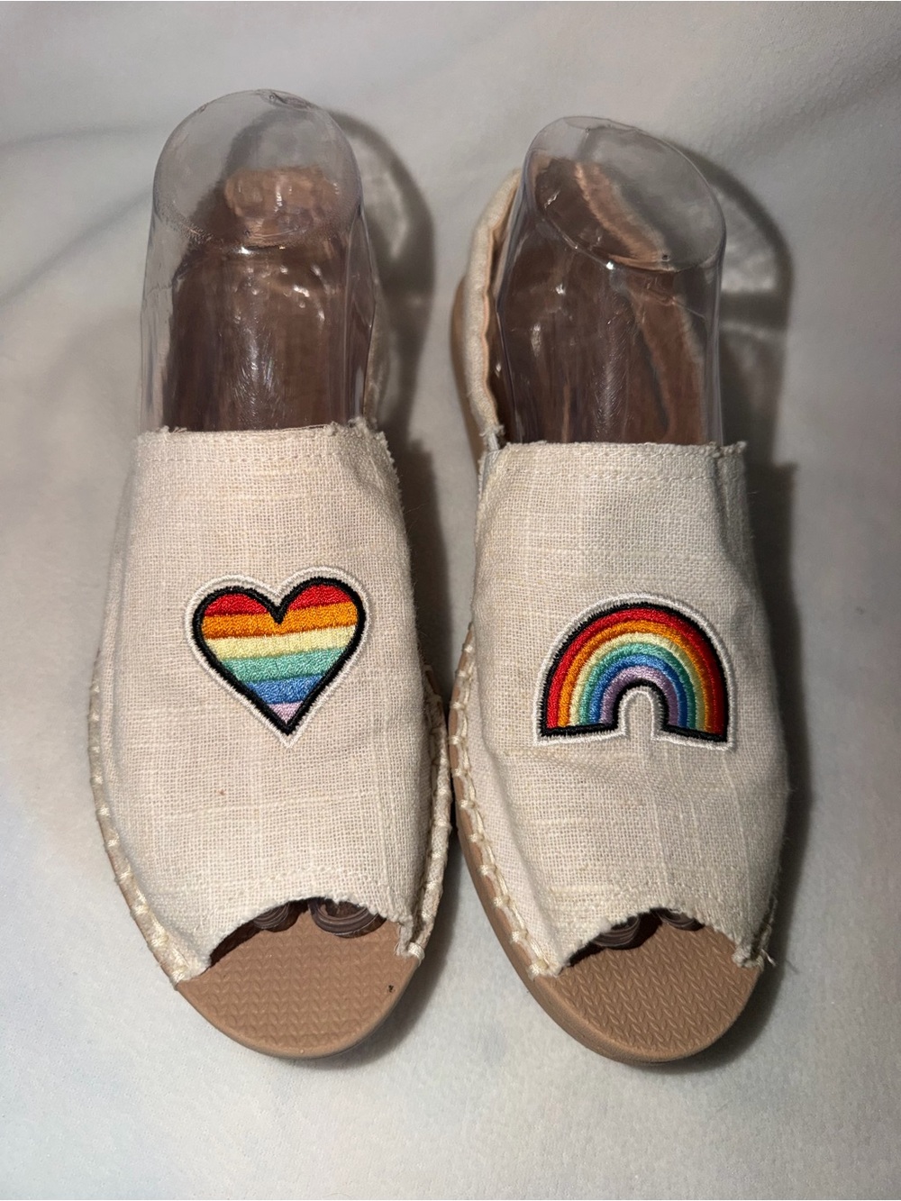 Reef Escape Sling sandals natural fiber color embroidered rainbow & heart Size 8 - Picture 2 of 10